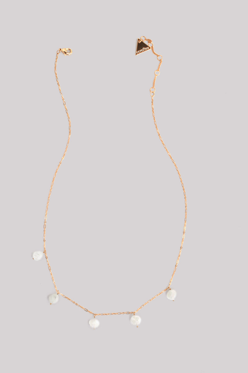 Dainty Scattered Pearl Necklace – Serefina